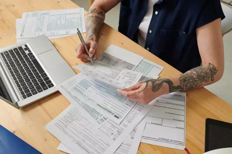 how invoice factoring works